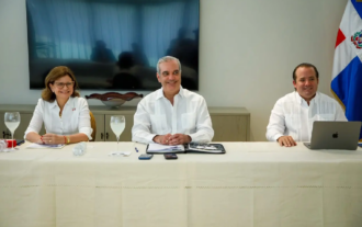 Abinader aprueba obras para municipios de Santiago; anuncia RD$10,700 millones para mejorar infraestructuras hospitales y Acueducto Cibao