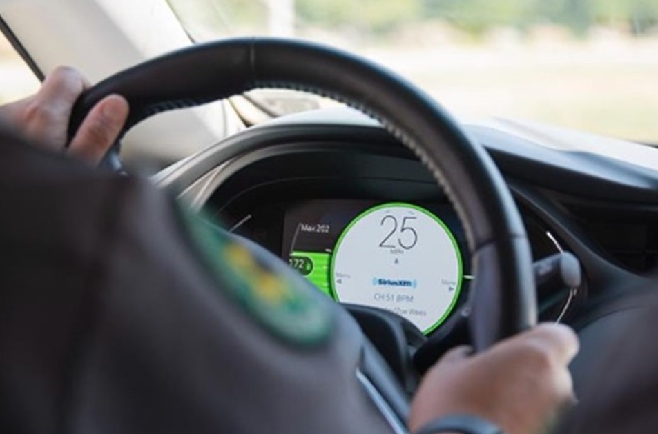 Conductores reincidan velocidad NYC podrían ser obligados instalar limitadores; dominicanos serían afectados