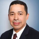Empresario del transporte en NYC valora ofensiva anunciada por gobernadora contra accidentes simulados