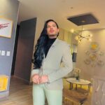 El talento riosanjuanero brilla Diseñador Enrique Humbolt triunfa en Miss América Latina del Mundo