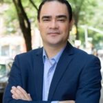 Rivera exhorta a votar por Hochul y James en NY y llama a mantener la unidad