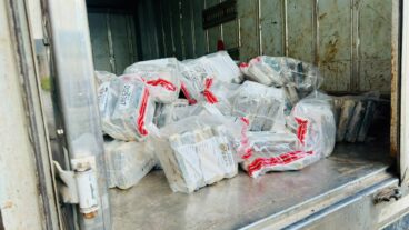 La DNCD intercepta otra lancha en costas de Baní con 389 paquetes de cocaína  y apresa a 2 dominicanos