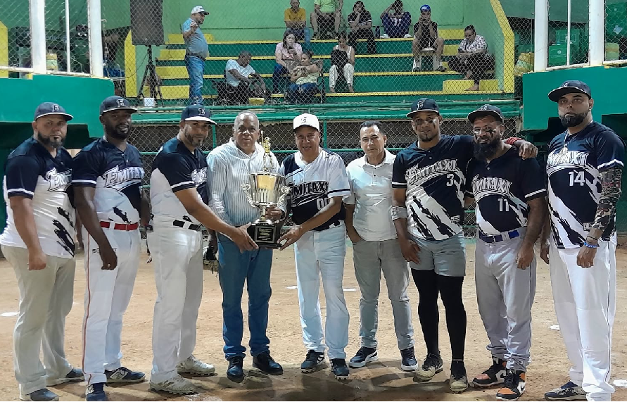 Emicarga campeón del Torneo de Softbol dedicado a Nelson Javier